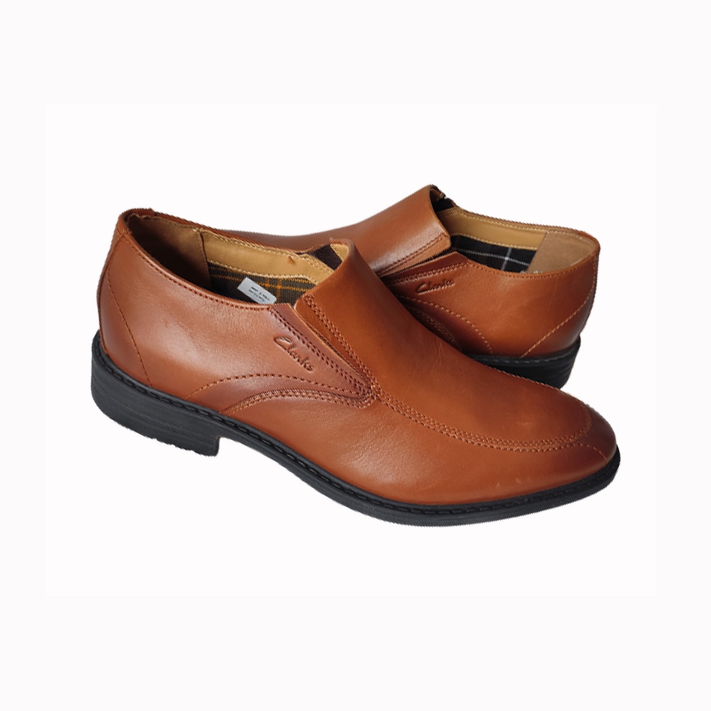 CLARKS QUINWOOD MEN'S CASUAL SHOE TAN