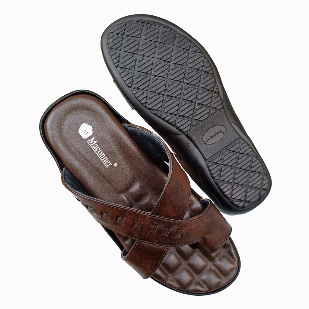 MACONNER MEN'S CASUAL CHAPPAL BROWN